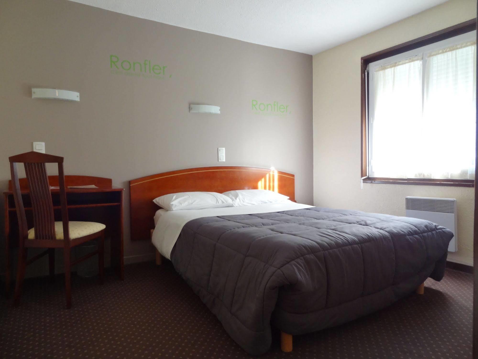 Cit'Hotel de la Marne Tarbes Exterior foto
